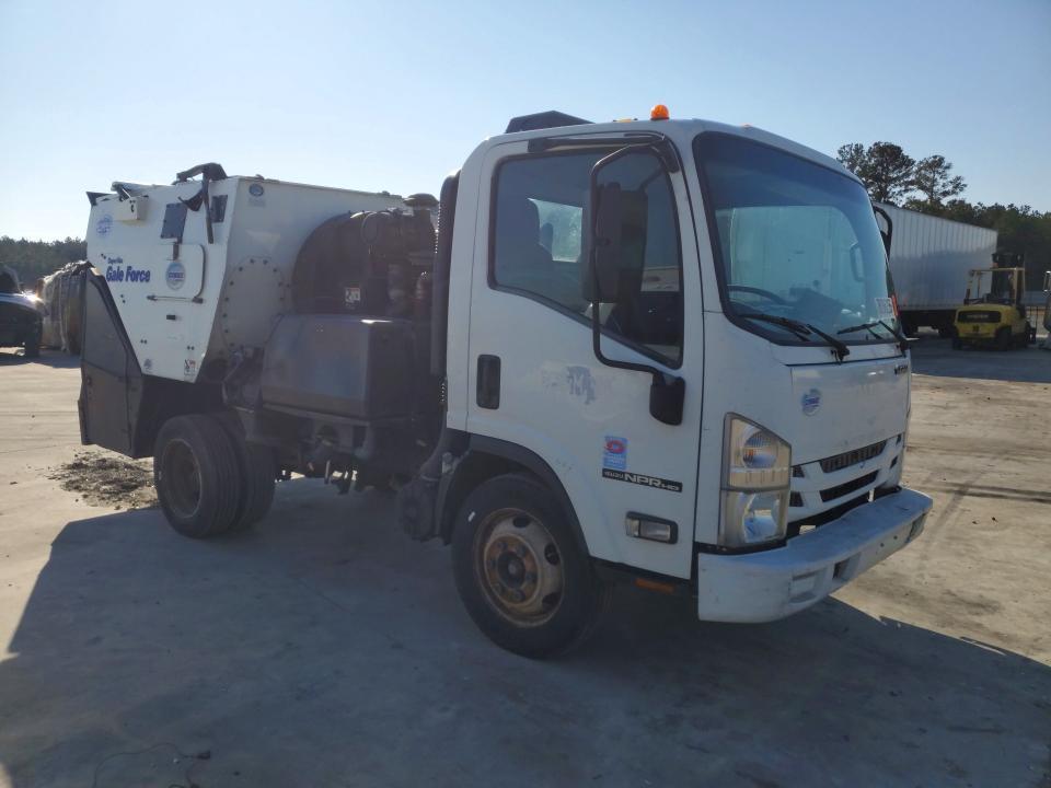 2017 Isuzu Npr hd