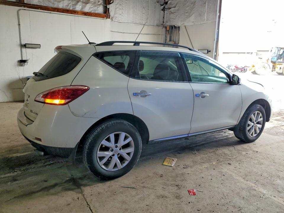 2011 Nissan Murano s