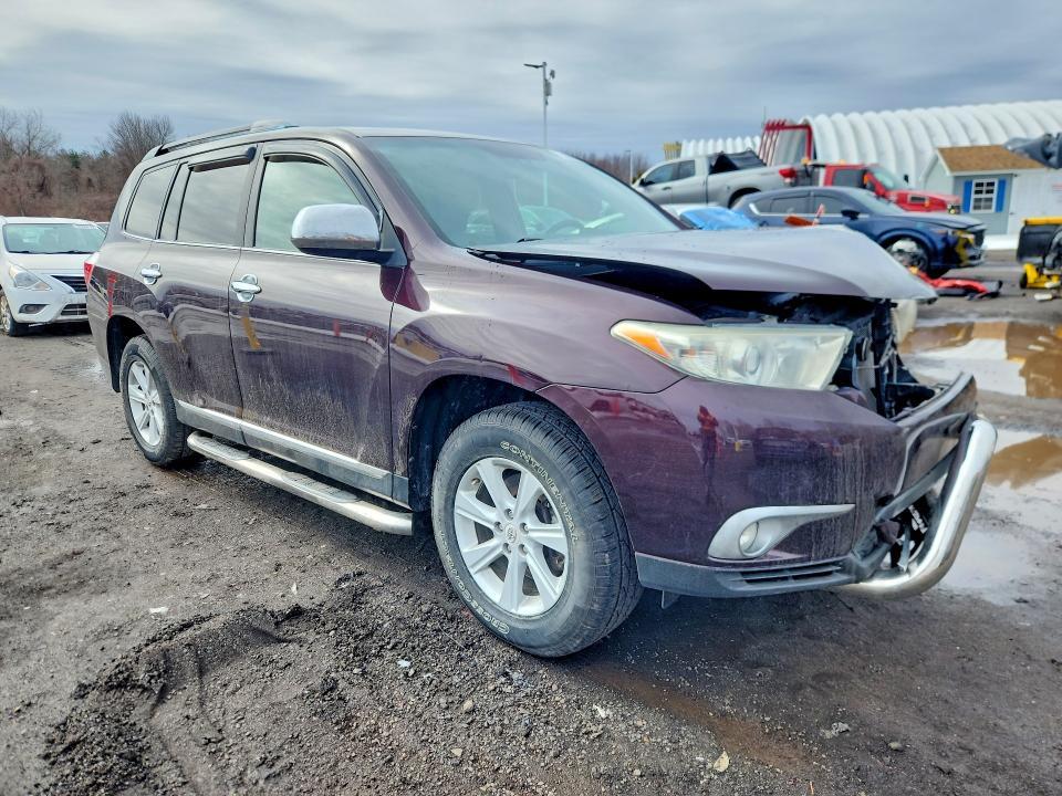 2013 Toyota Highlander Base