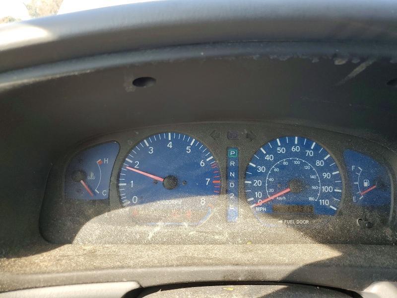 2003 Toyota Sienna xle