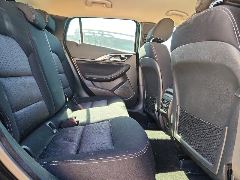 2017 Infiniti Qx30 Base