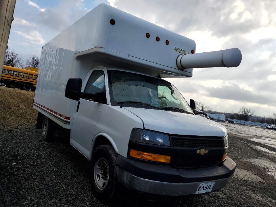 2021 Chevrolet Express Delivery Truck