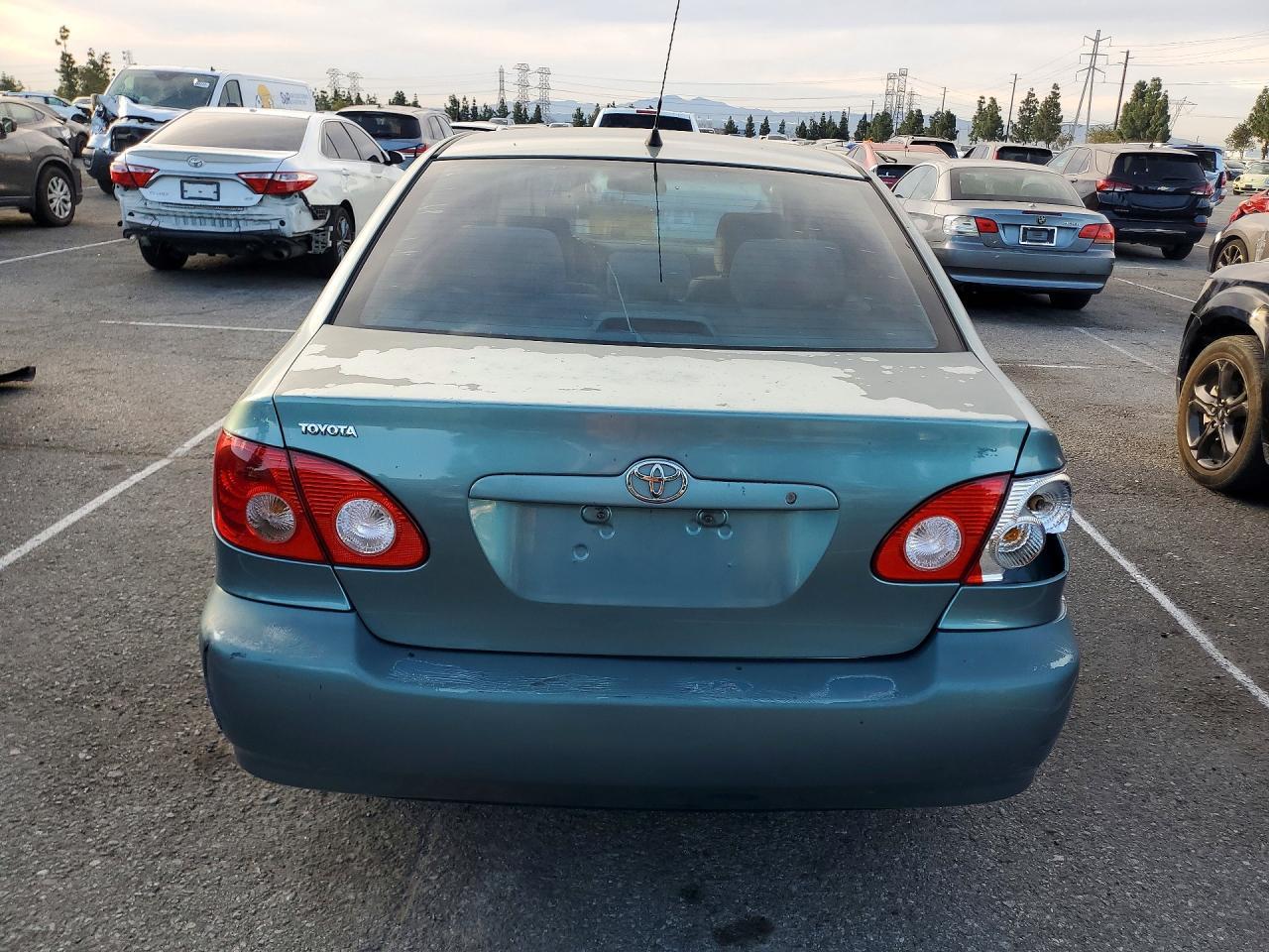 2005 Toyota Corolla ce