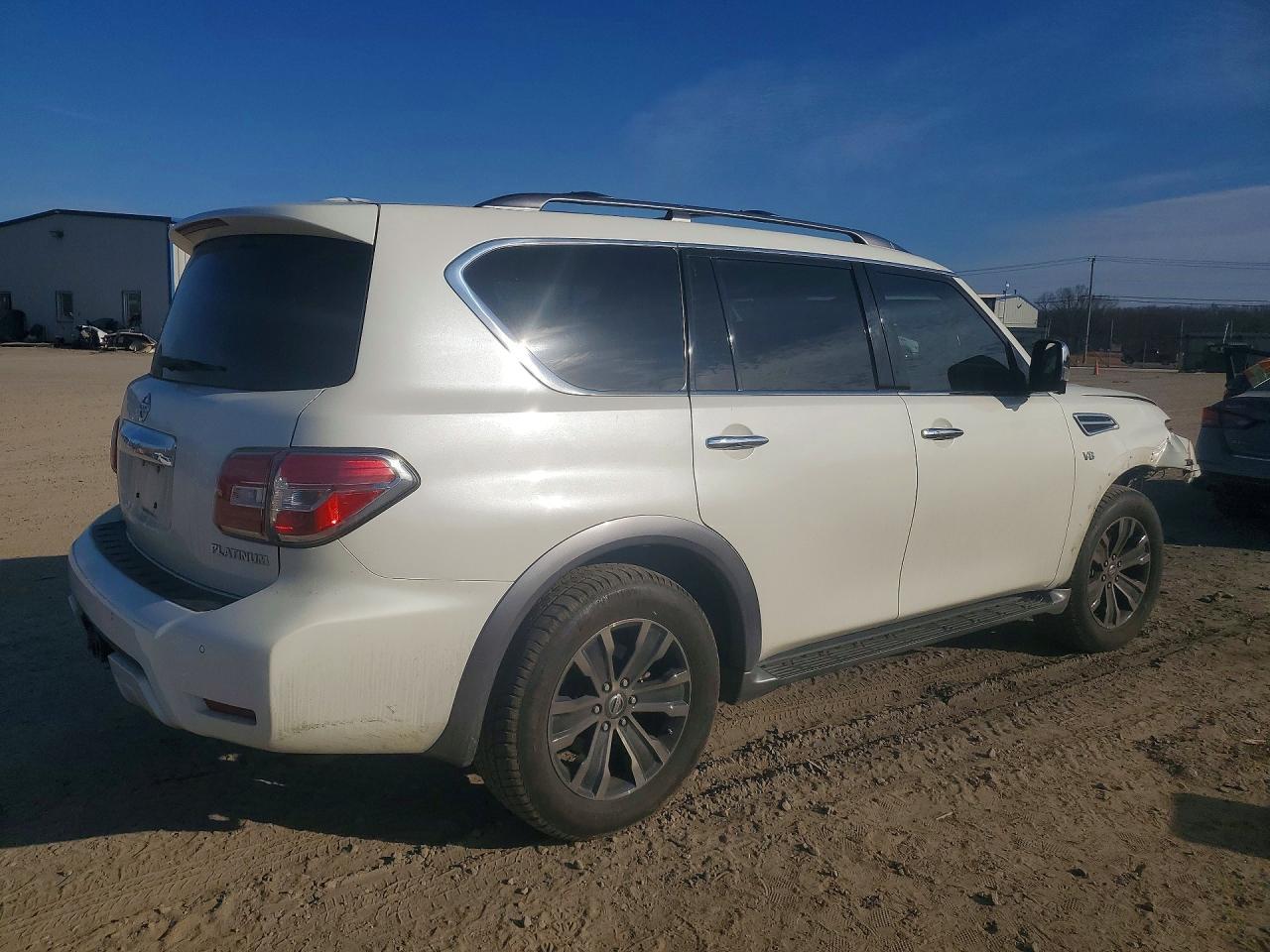 2017 Nissan Armada Platinum