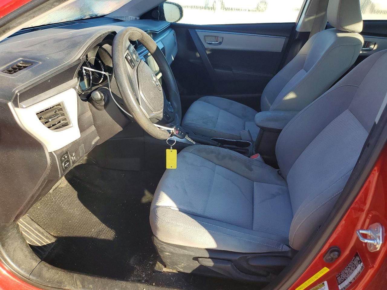 2015 Toyota Corolla l