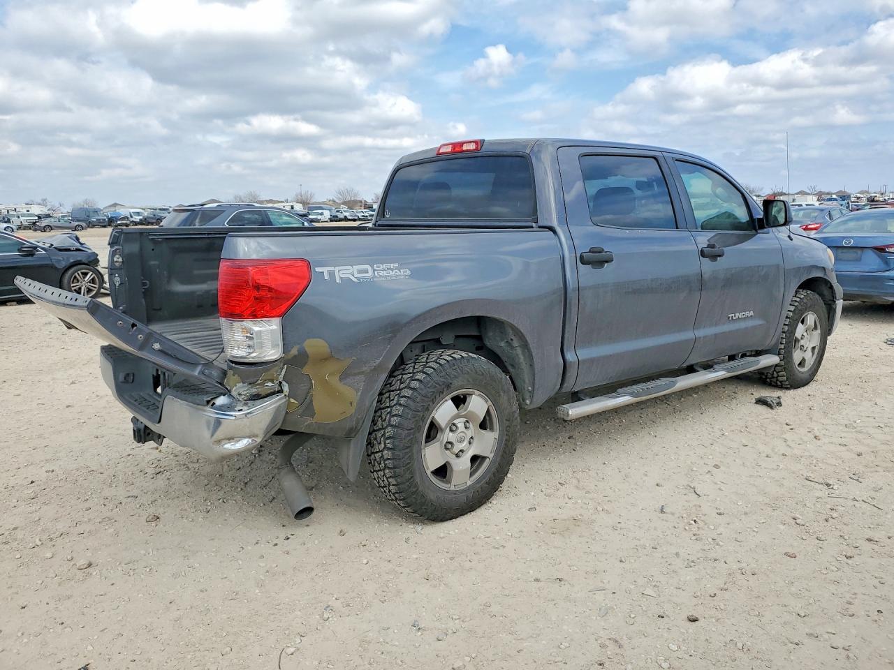 2011 Toyota Tundra Crewmax SR5