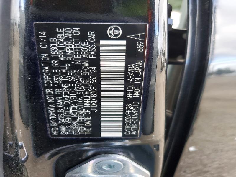 2014 Toyota Prius c two