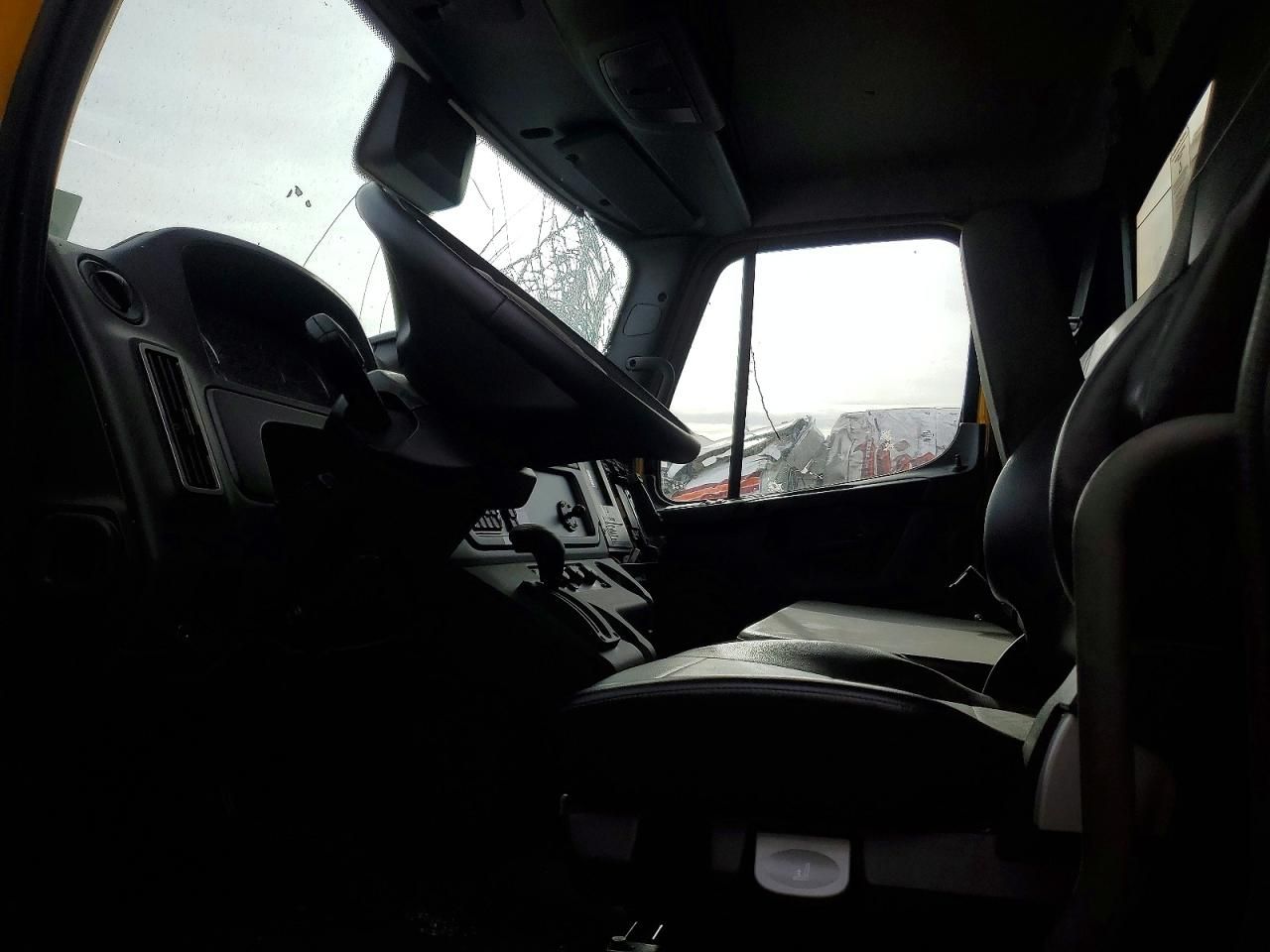 2026 Freightliner M2 106 MED-BOX Truck