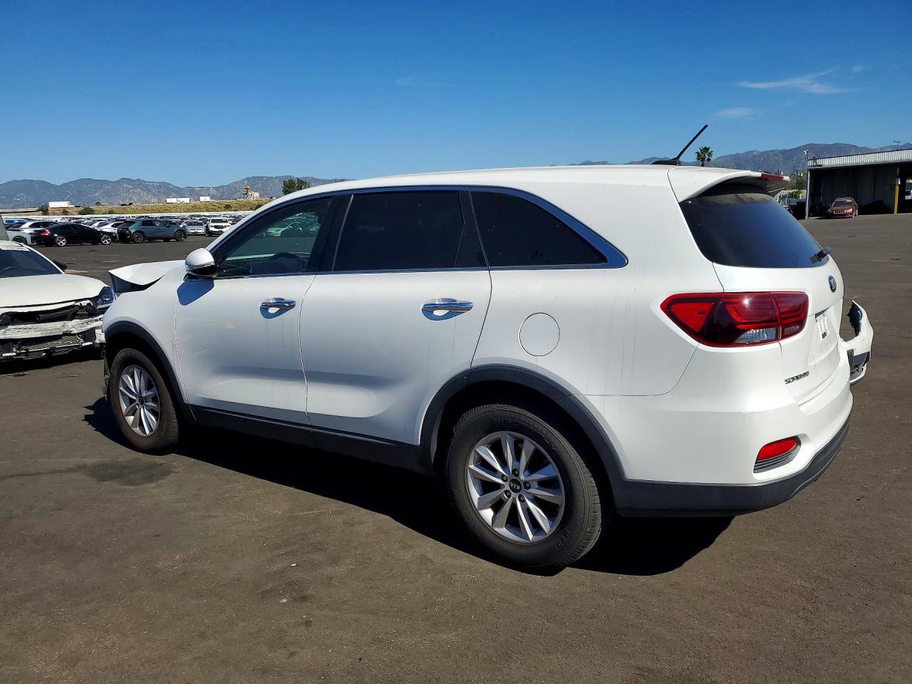 2020 KIA Sorento lx