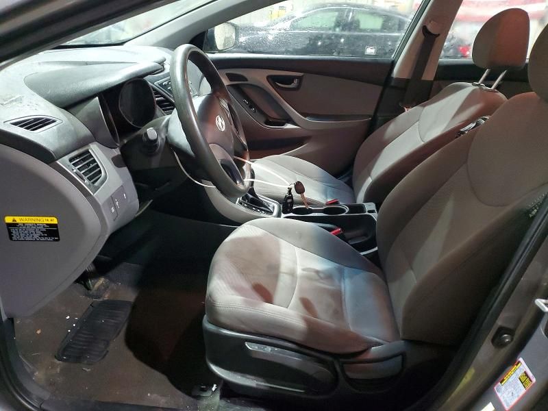 2014 Hyundai Elantra se