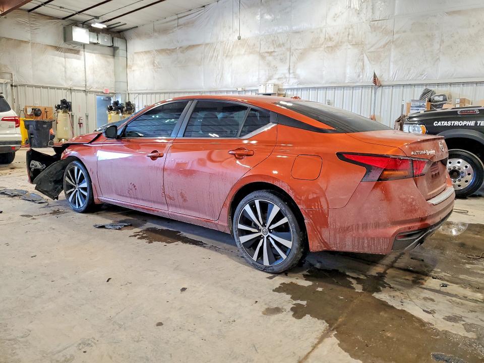 2020 Nissan Altima 2.5 sr