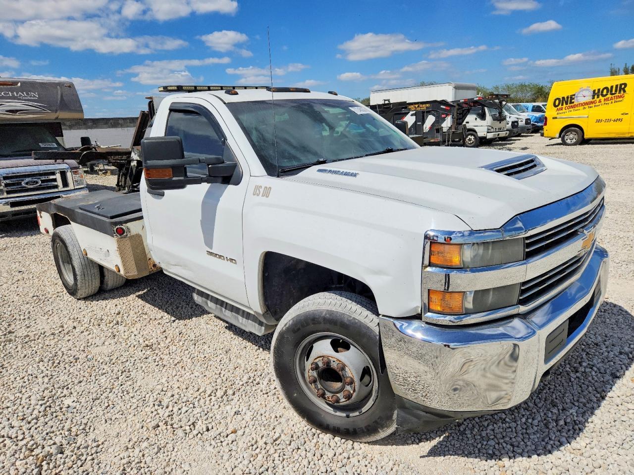 2017 Chevrolet TOW Truck