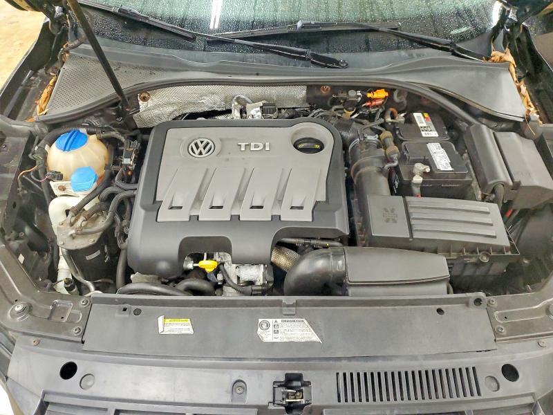 2014 Volkswagen Passat se