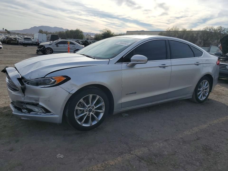 2017 Ford Fusion se Hybrid