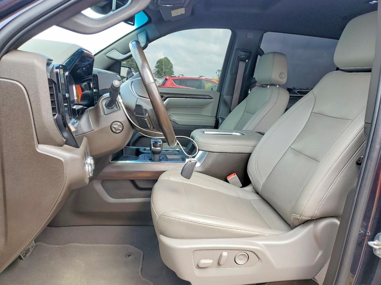 2022 GMC Sierra C1500 SLT