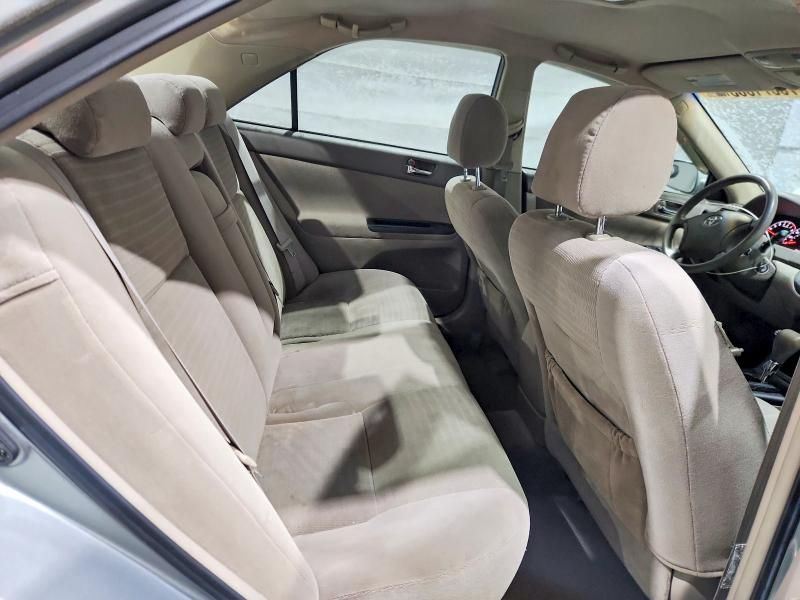 2006 Toyota Camry le