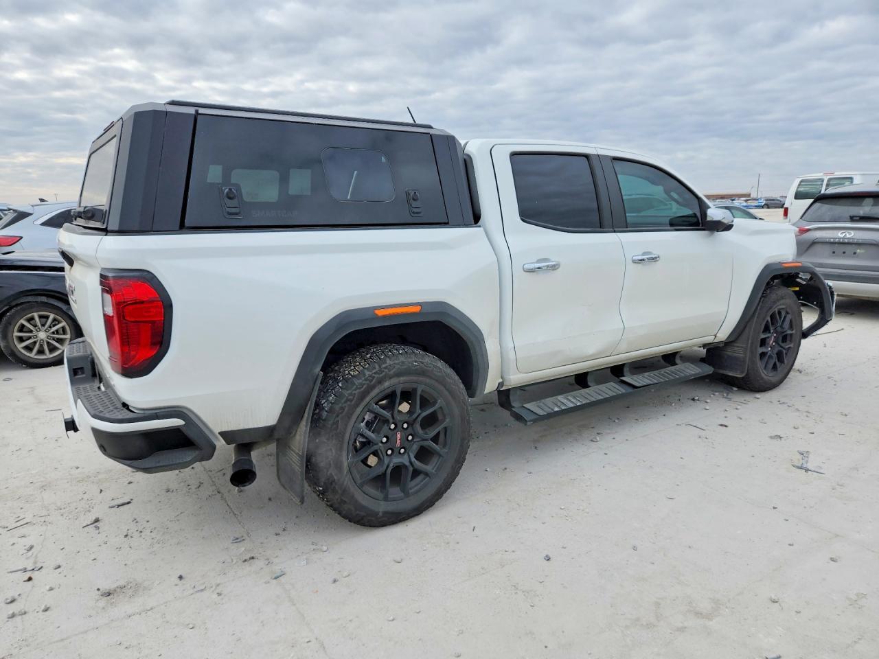 2024 GMC Canyon Denali