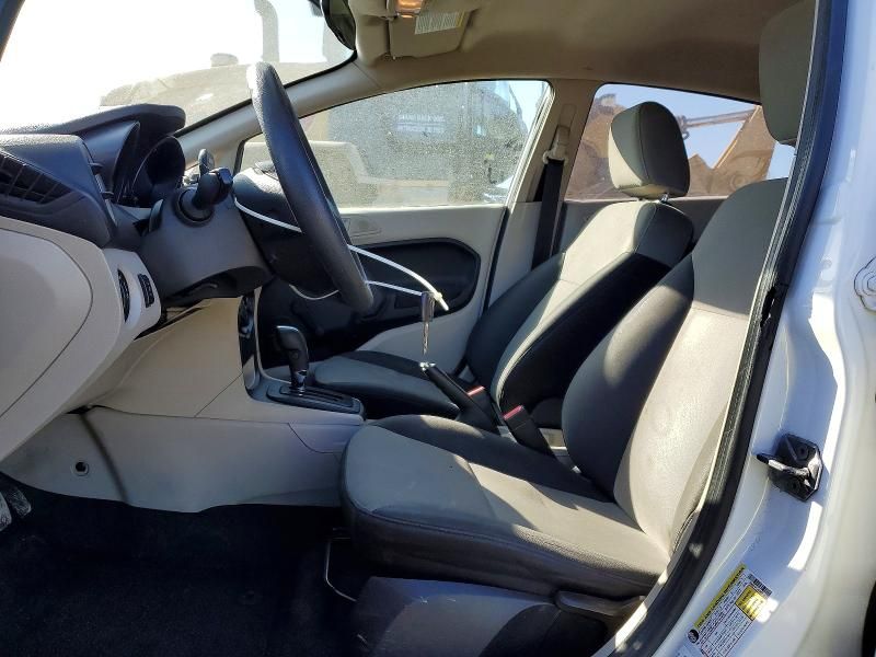 2013 Ford Fiesta s