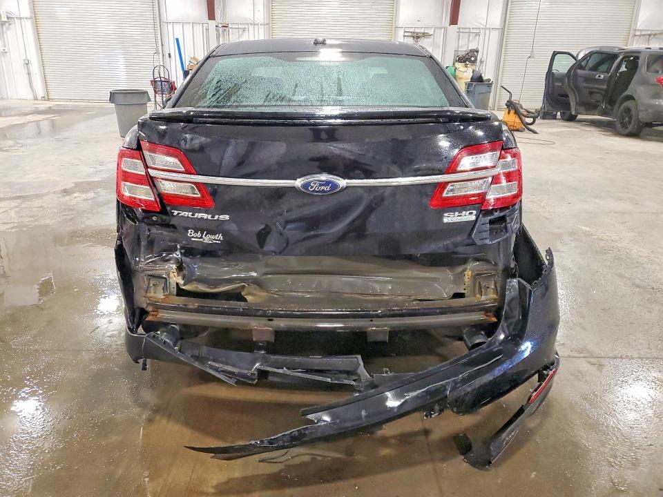2018 Ford Taurus sho