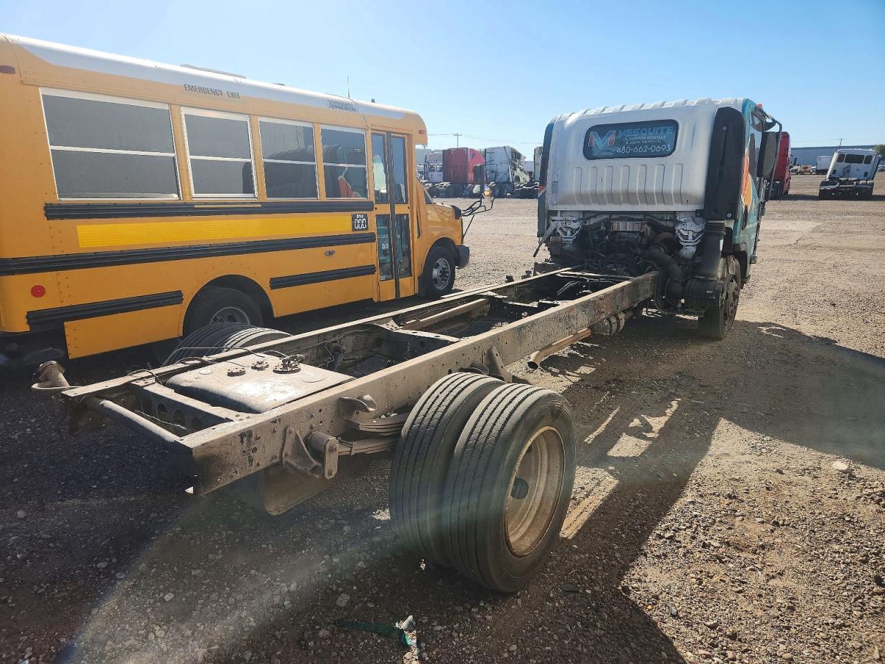 2008 Isuzu Nqr Truck cab and Chassis