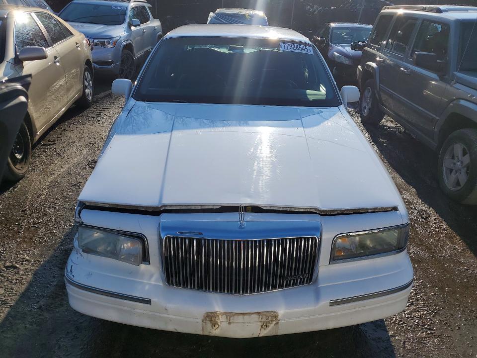 1995 Lincoln Town car Executive