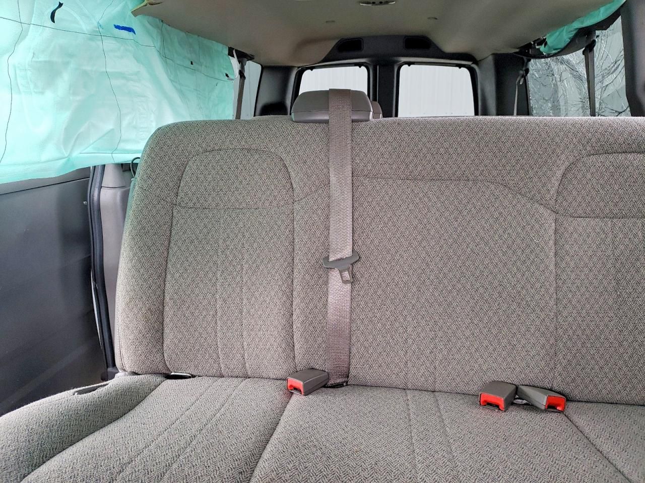 2025 GMC Savana G3500 LT