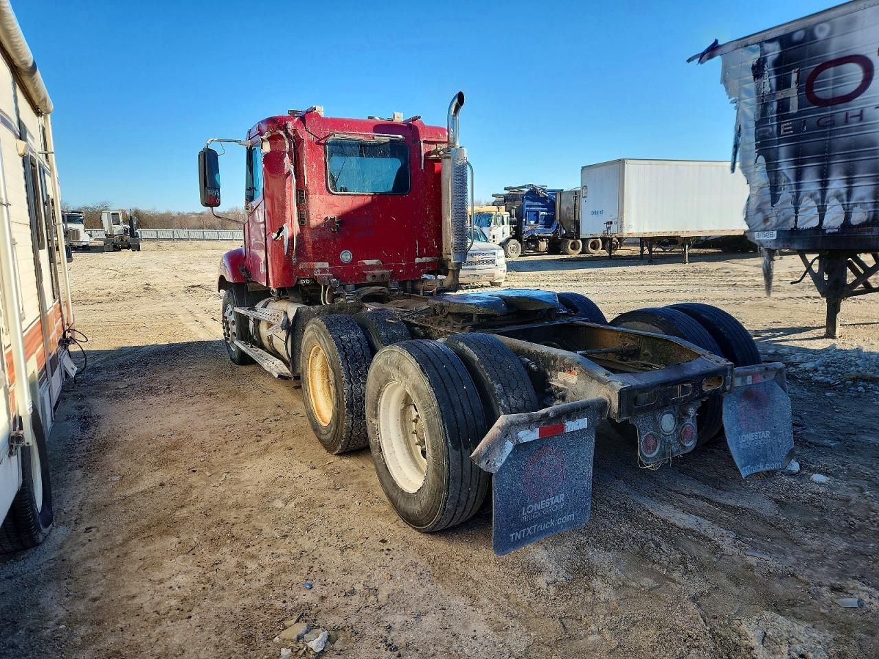 2007 Freightliner Columbia 120 Semi Truck
