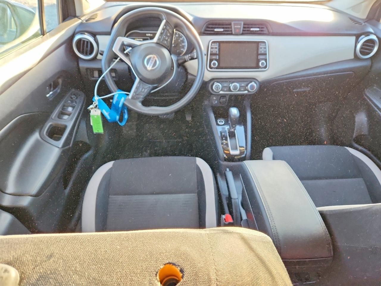 2020 Nissan Versa sv