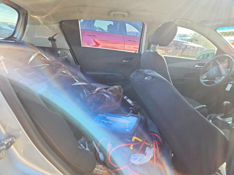 2016 Chevrolet Sonic lt