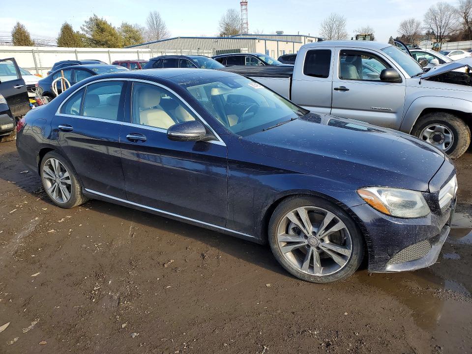2016 Mercedes-Benz C300