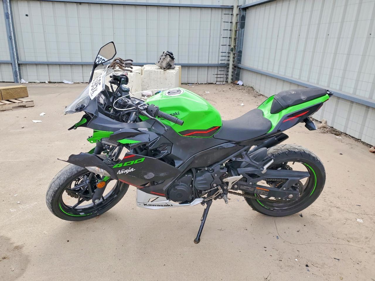 2022 Kawasaki EX400