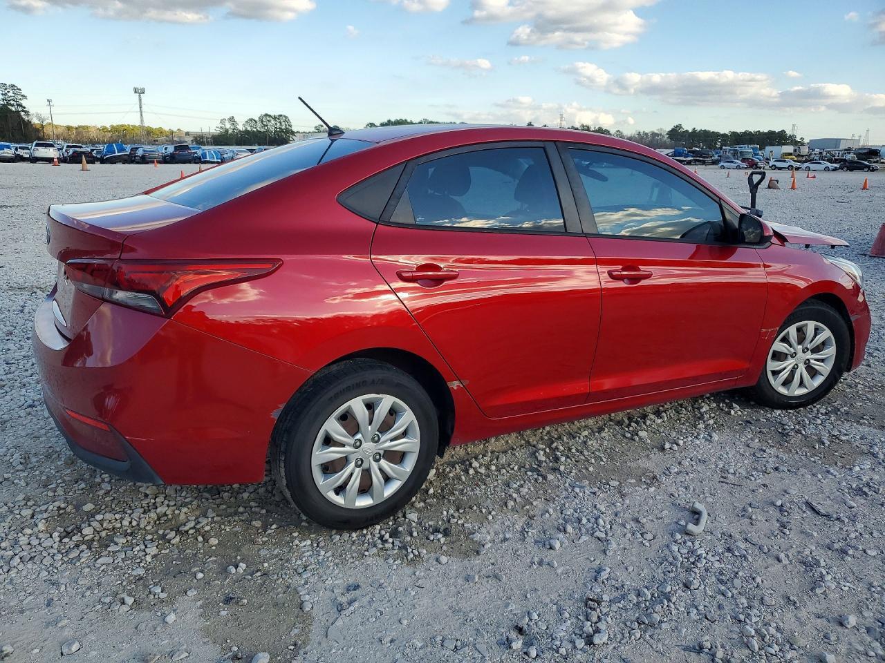 2019 Hyundai Accent se