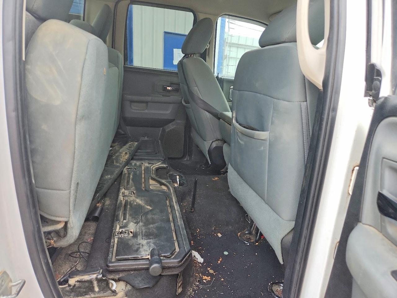 2014 Dodge RAM 1500 SLT