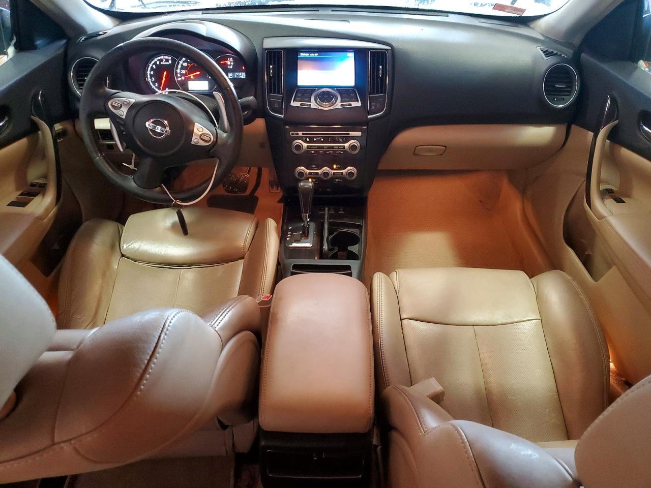 2012 Nissan Maxima s