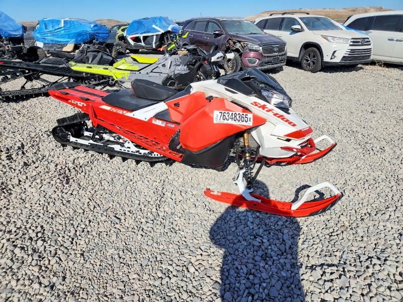 2020 Skidoo 2020 Skidoo Summit