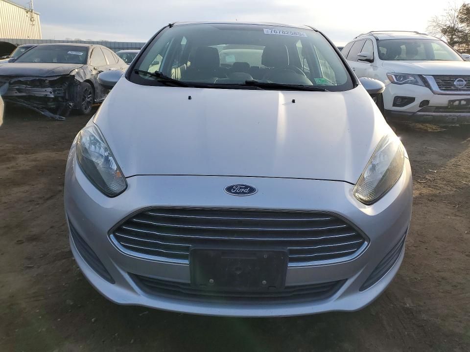 2015 Ford Fiesta se