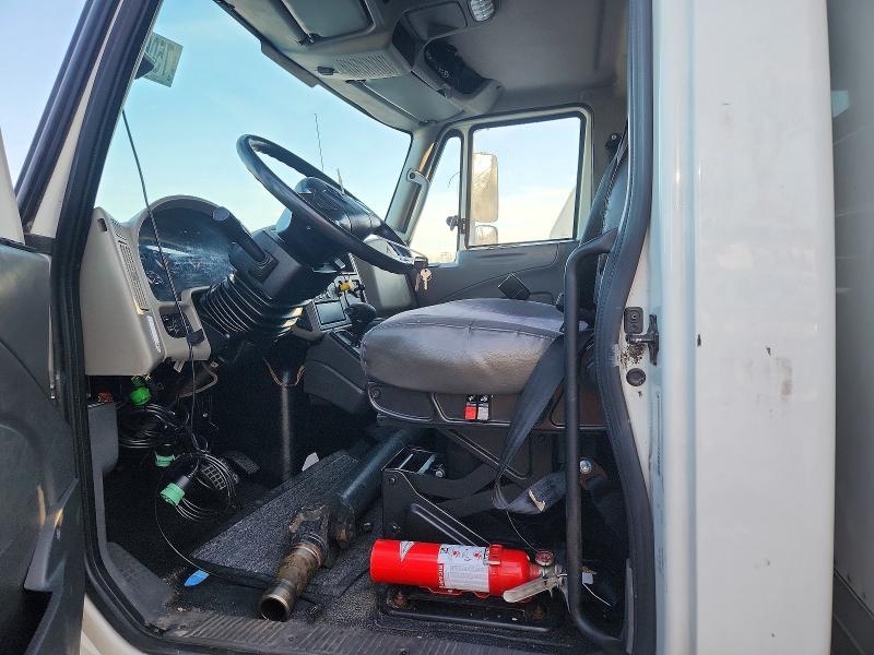 2019 International Ma025 box Truck