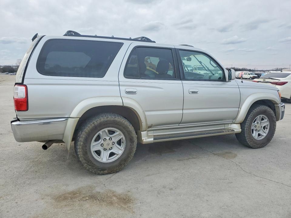 2001 Toyota 4runner SR5