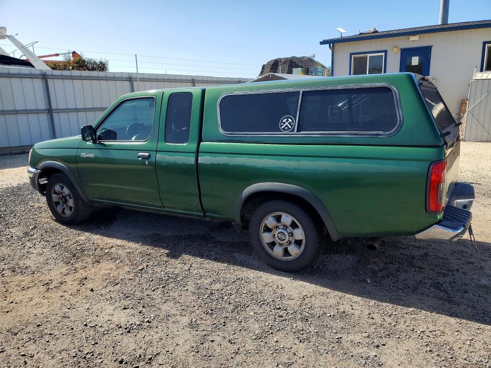 1998 Nissan Frontier King cab xe