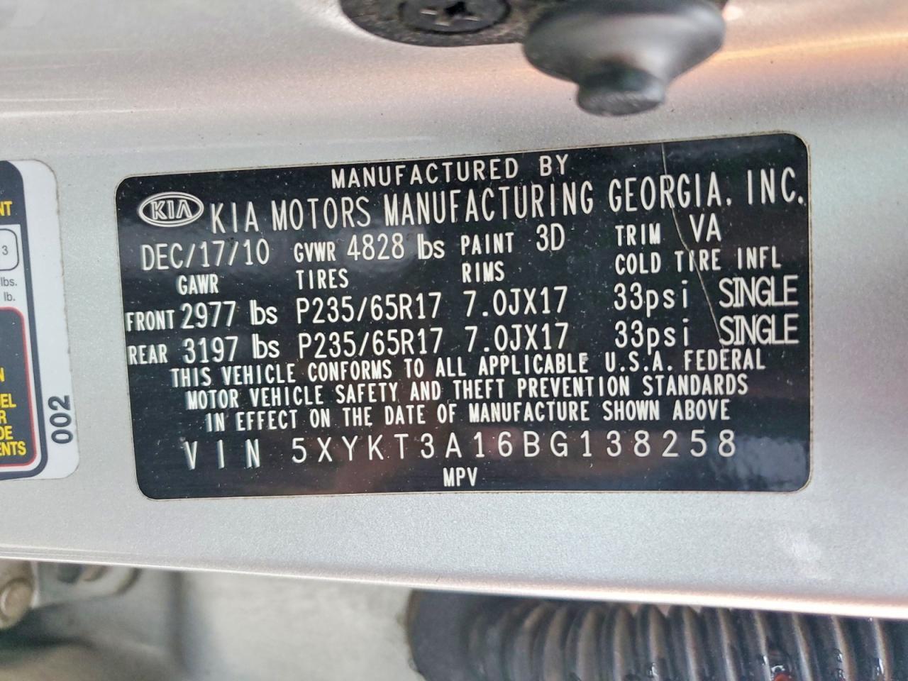 2011 KIA Sorento lx