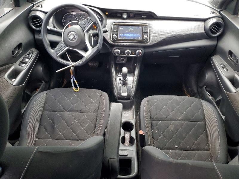 2019 Nissan Kicks s