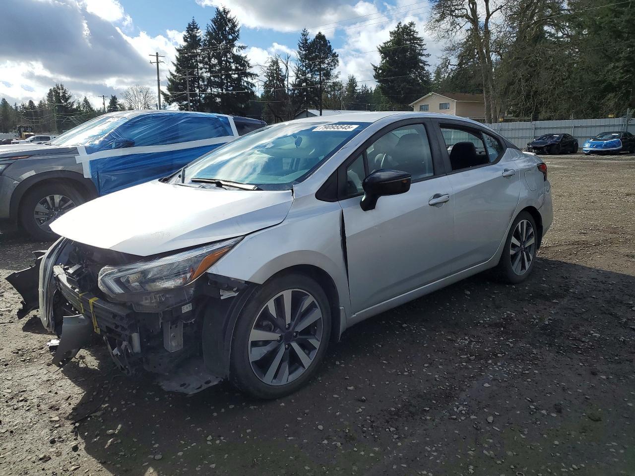 2020 Nissan Versa sr