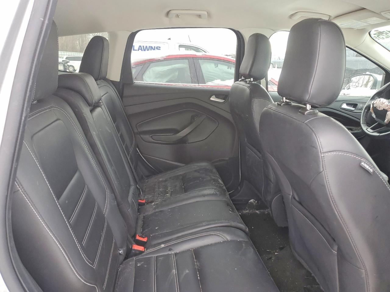 2019 Ford Escape sel