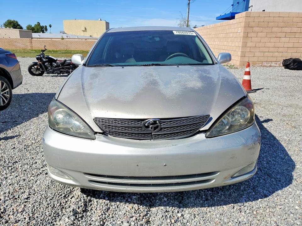 2003 Toyota Camry le