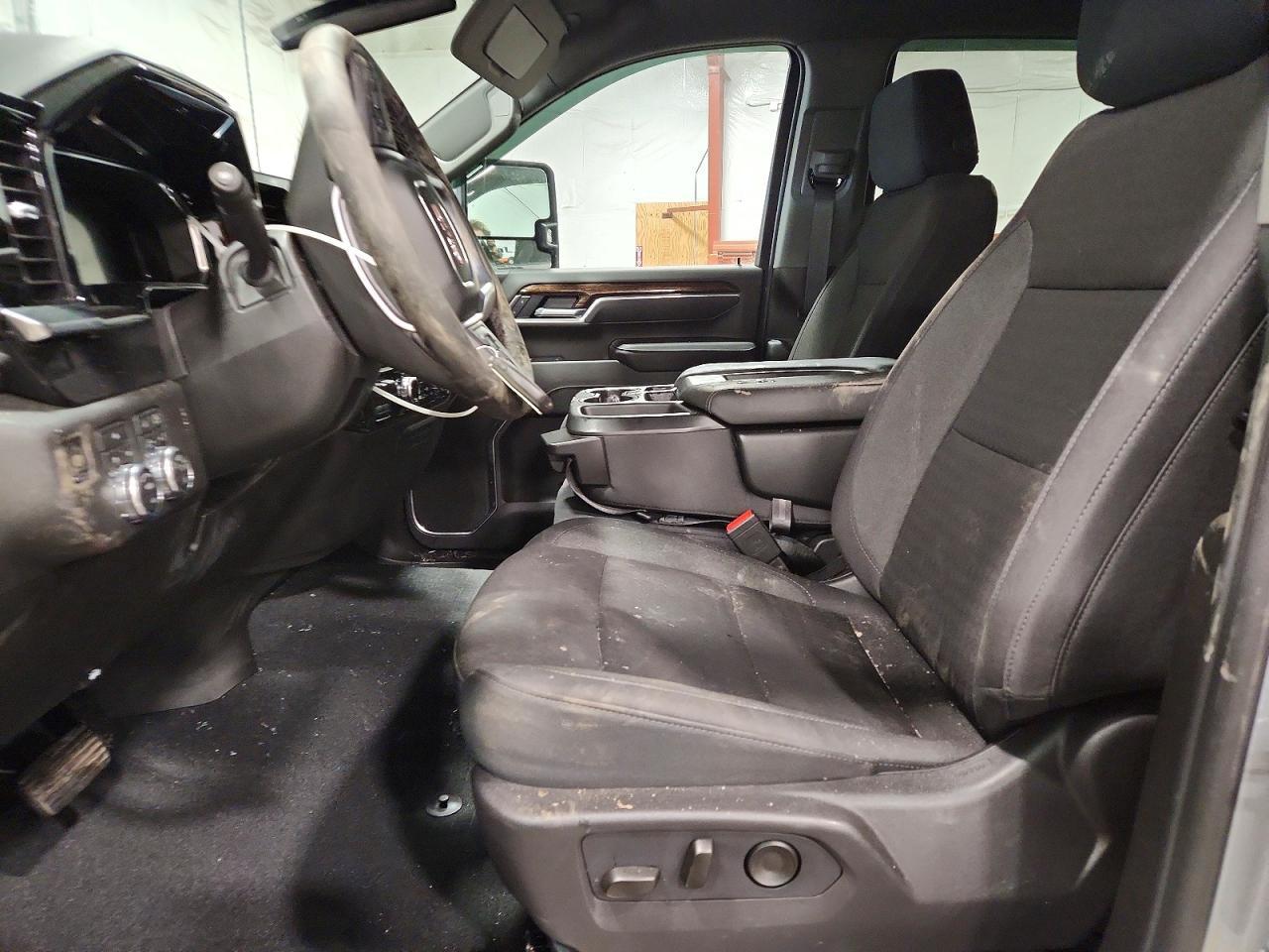 2026 GMC Sierra K2500 sle