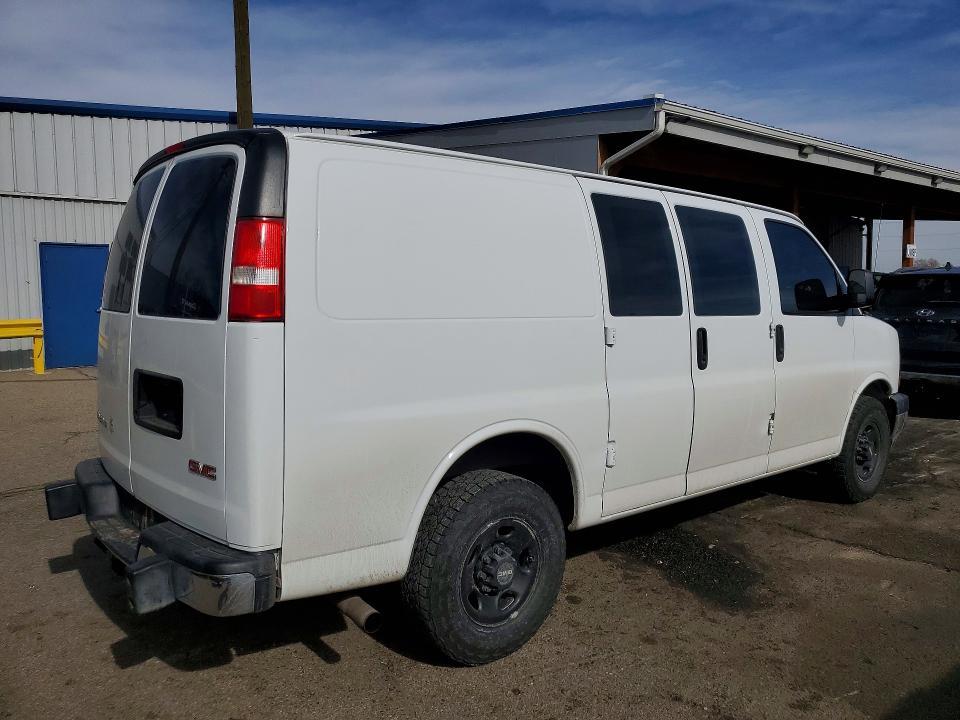 2017 GMC Savana G2500