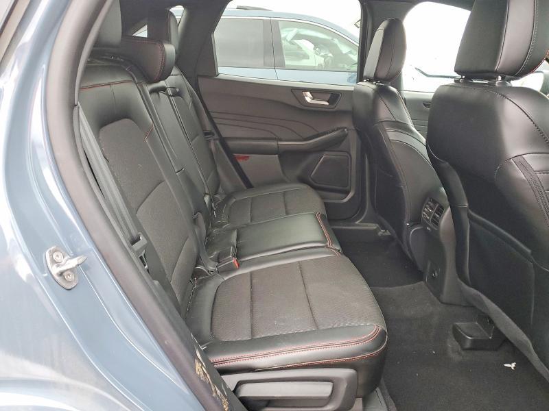 2024 Ford Escape st Line