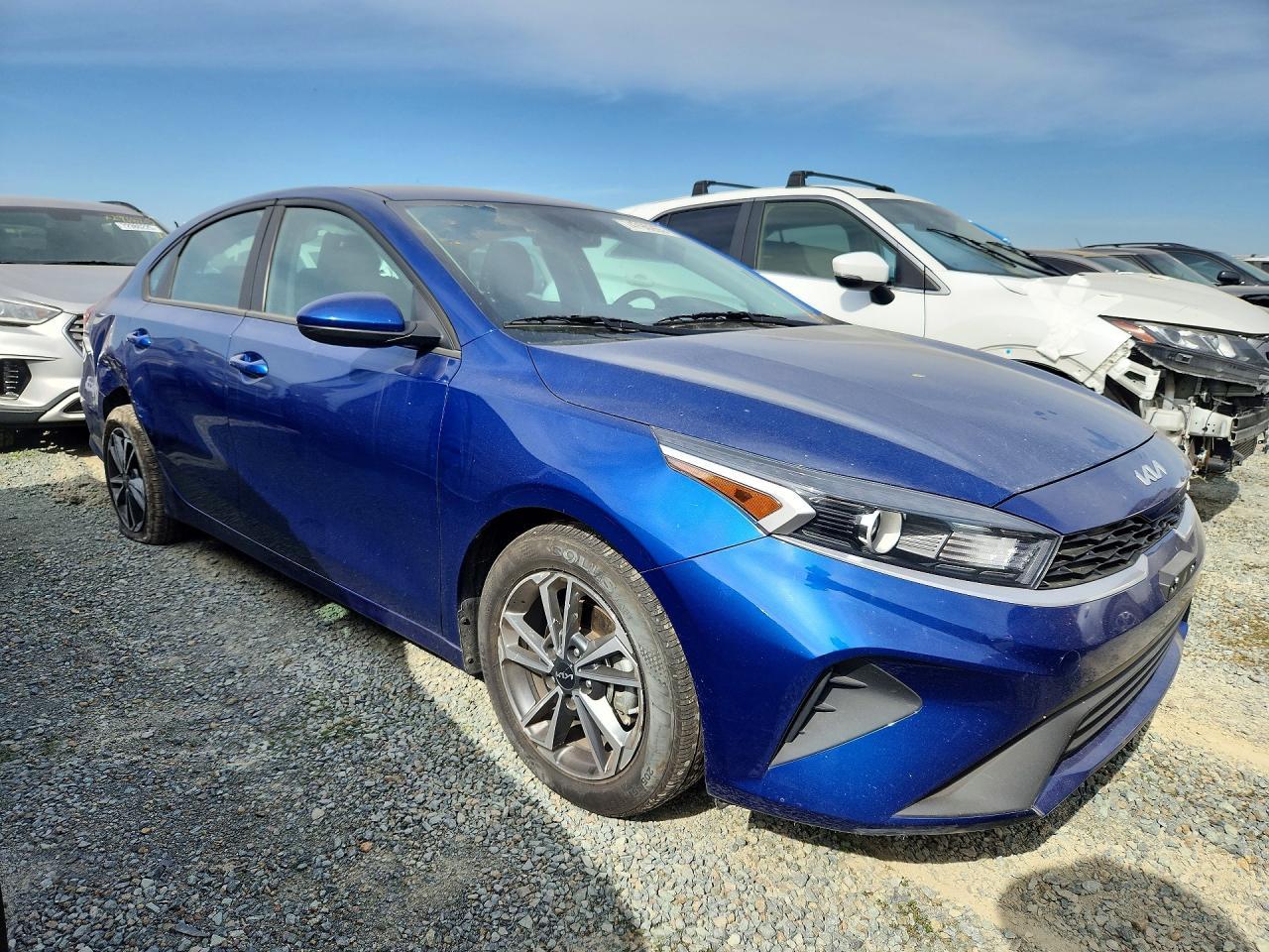 2024 KIA Forte lx