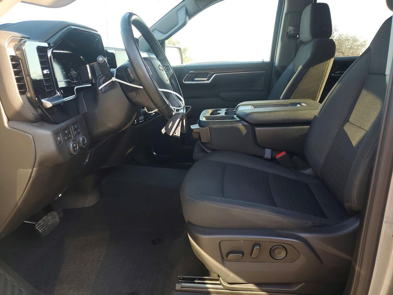 2025 Chevrolet Silverado K1500 LT-L