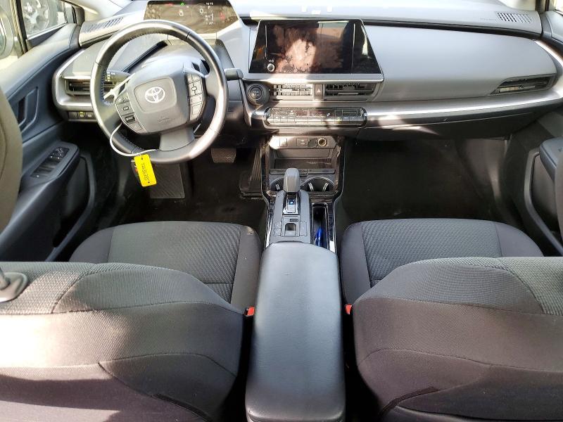 2024 Toyota Prius le